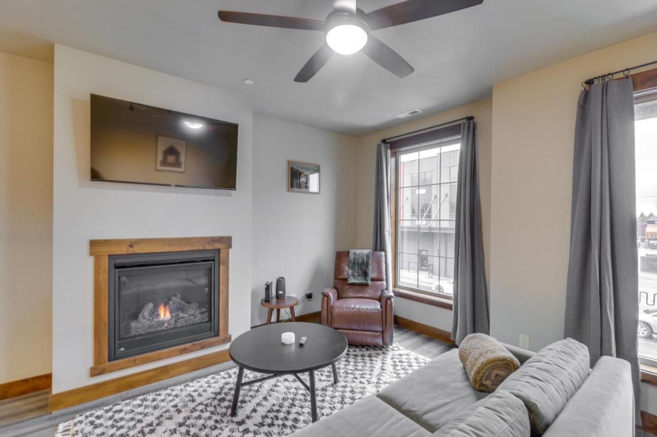 Downtown Columbia Falls Condo 16 Mi To Ski Resort Luaran gambar