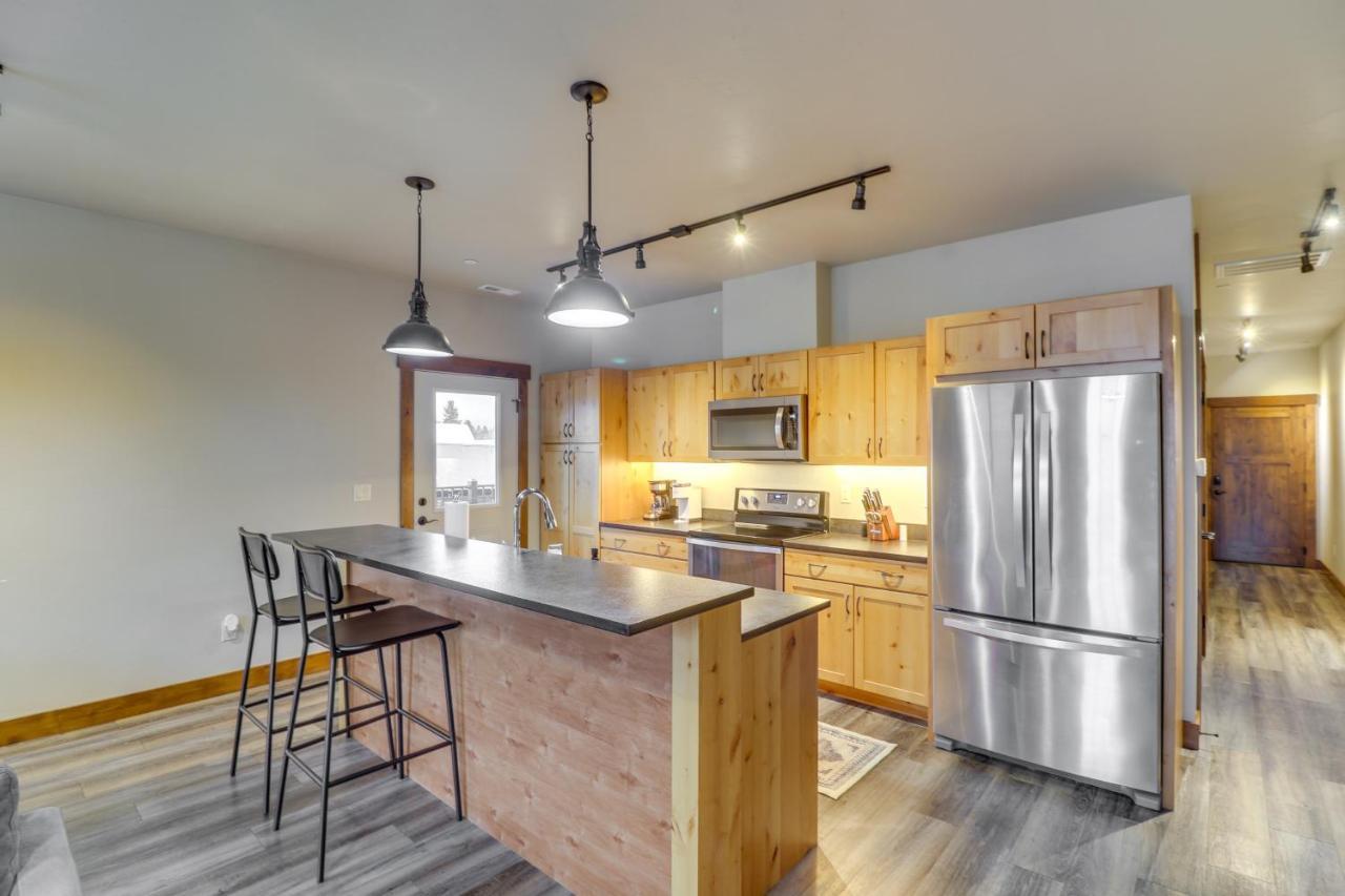Downtown Columbia Falls Condo 16 Mi To Ski Resort Luaran gambar
