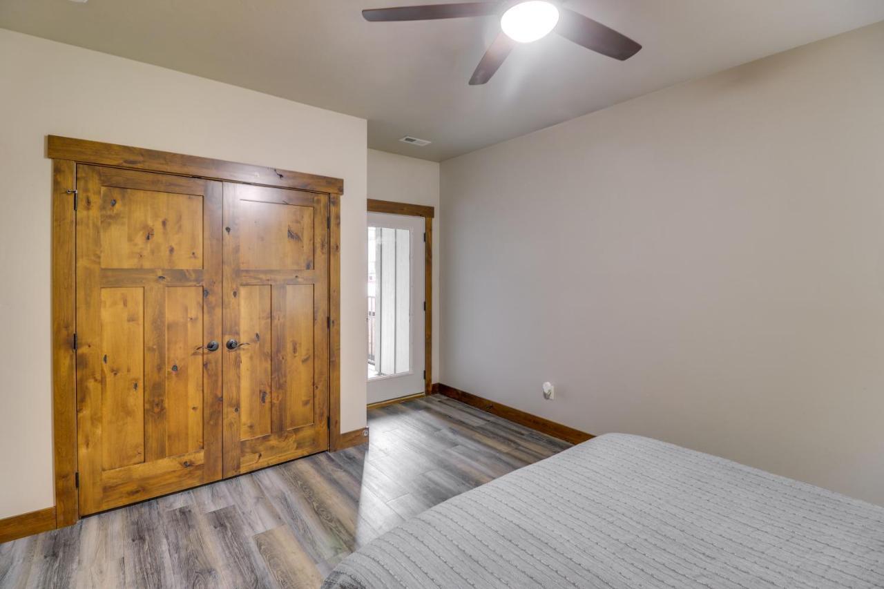 Downtown Columbia Falls Condo 16 Mi To Ski Resort Luaran gambar